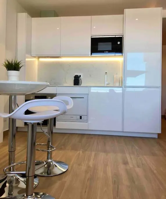 Great Sea View Apartment, Near The Beach, With Ac And Pools Albufeira Apartment